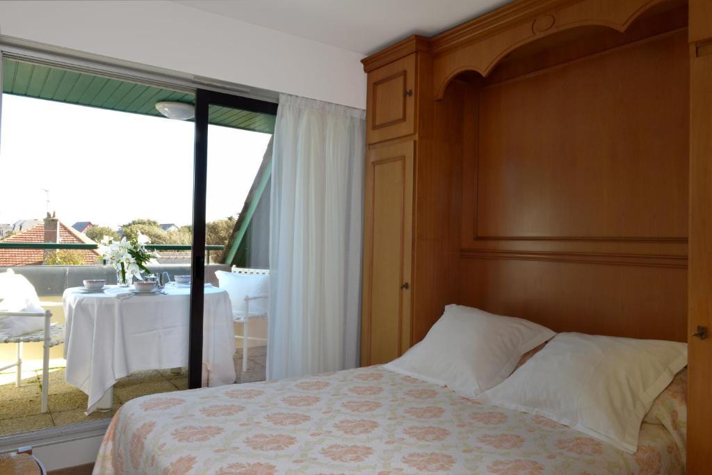 لو كروازيك Residence Le Venete الغرفة الصورة